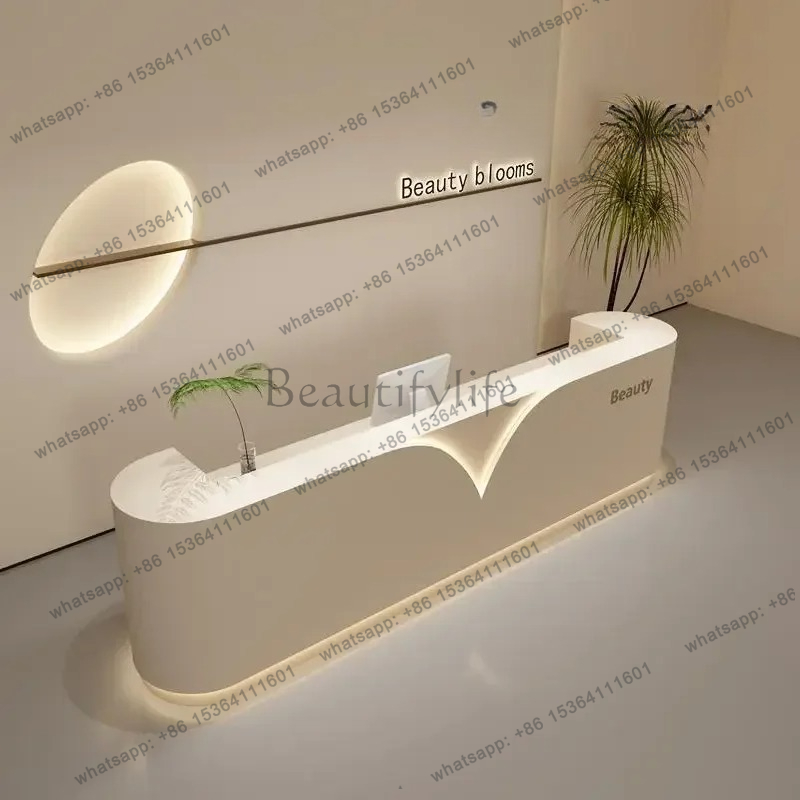 ร้านขายเครื่องสำอางและผลิตภัณฑ - Luxury Skincare Store บทวิจารณ์และราคา