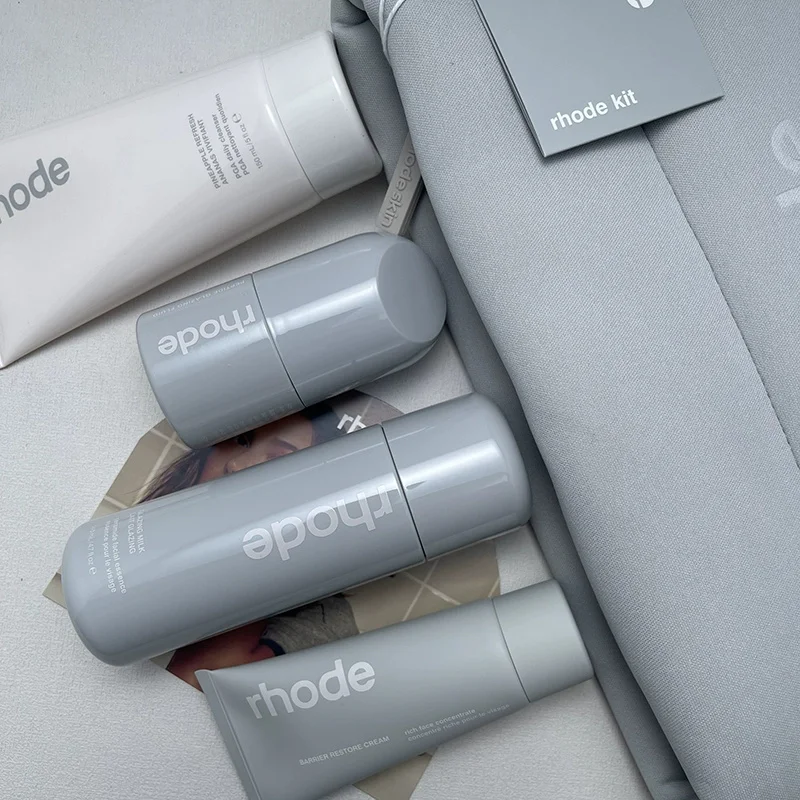 แบรนด์หรูพ็อกเก็ตบลัชครีม รูจ  - Luxury Skincare Sets บทวิจารณ์และราคา