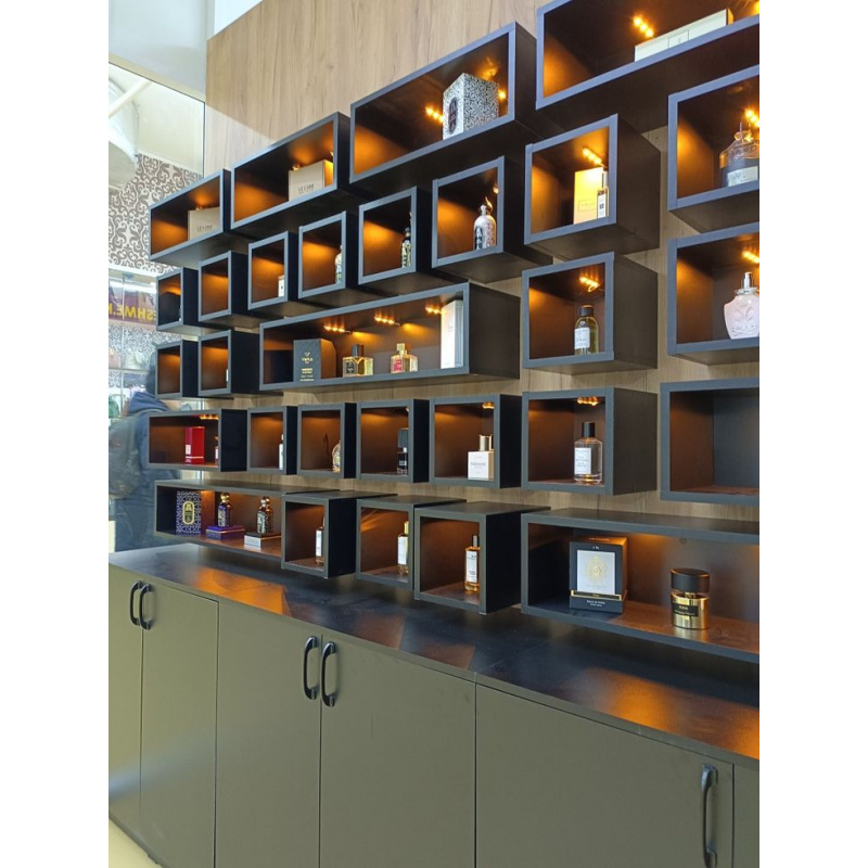 การออกแบบตกแต่งภายในร้านค้าควา - Luxury Skincare Store บทวิจารณ์และราคา